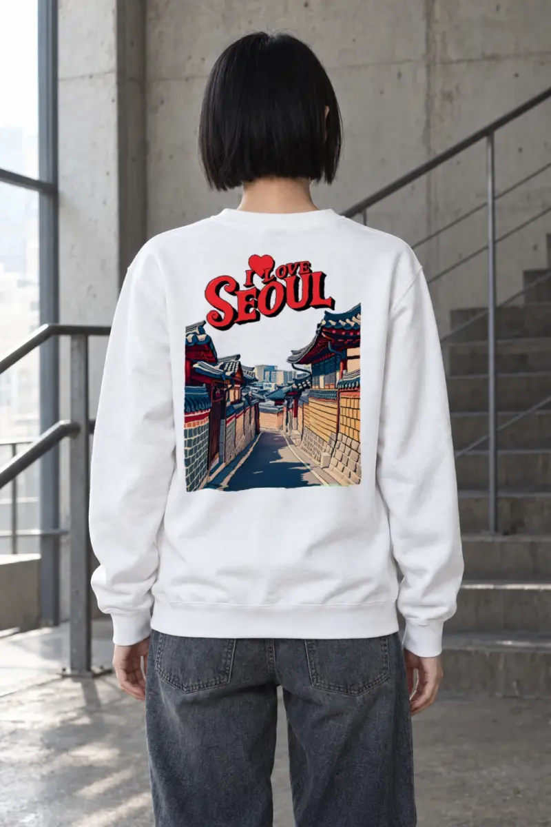 "I Love Seoul" Heavy Blend Unisex Crewneck Sweatshirt | Gildan 18000