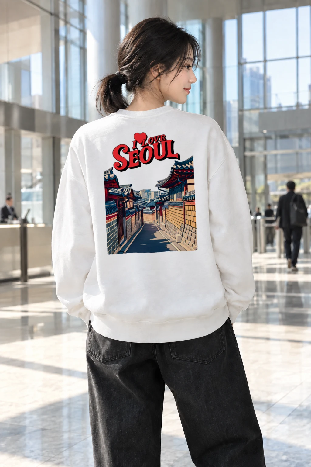 "I Love Seoul" Heavy Blend Unisex Crewneck Sweatshirt | Gildan 18000