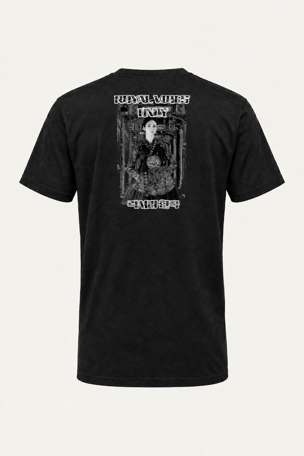 "Indoyal Experience" Heavyweight Unisex Crewneck T-shirt | Gildan 5000