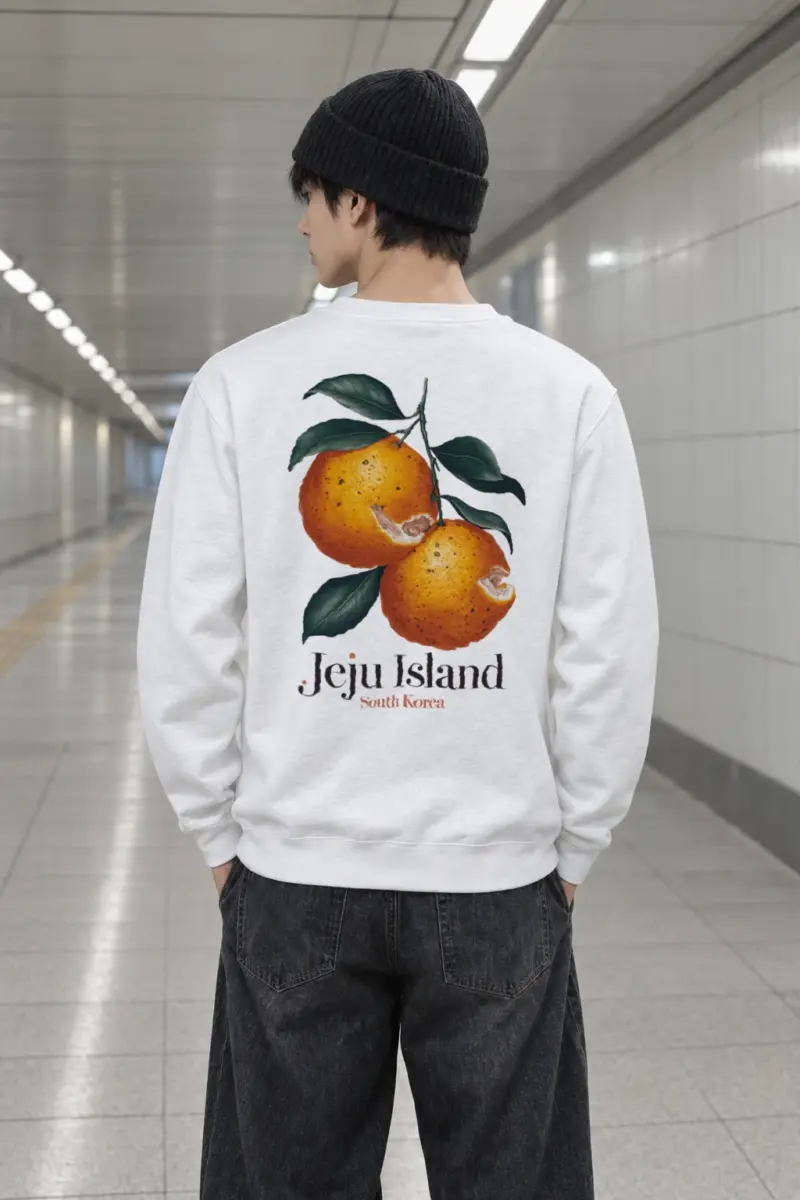 "Jeju Island Oranges" Heavy Blend Unisex Crewneck Sweatshirt | Gildan 18000