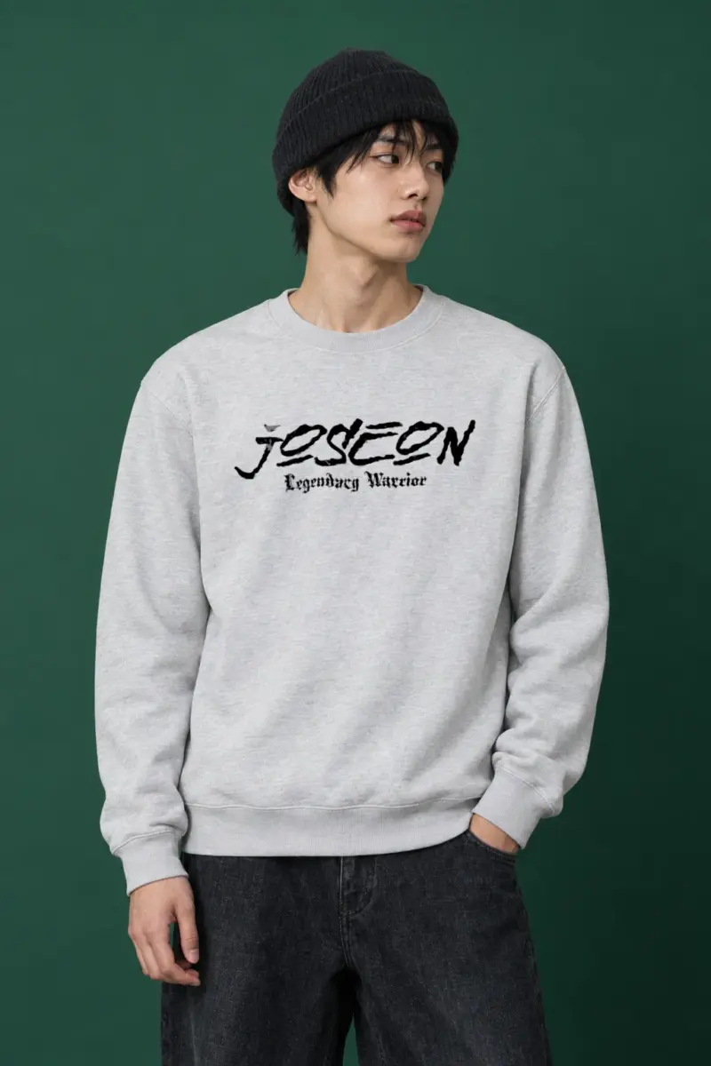 "Joseon Legendary Warrior" Heavy Blend Unisex Crewneck Sweatshirt | Gildan 18000