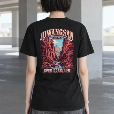 "Juwangsan Rock Corridor" Heavyweight Unisex Crewneck T-shirt