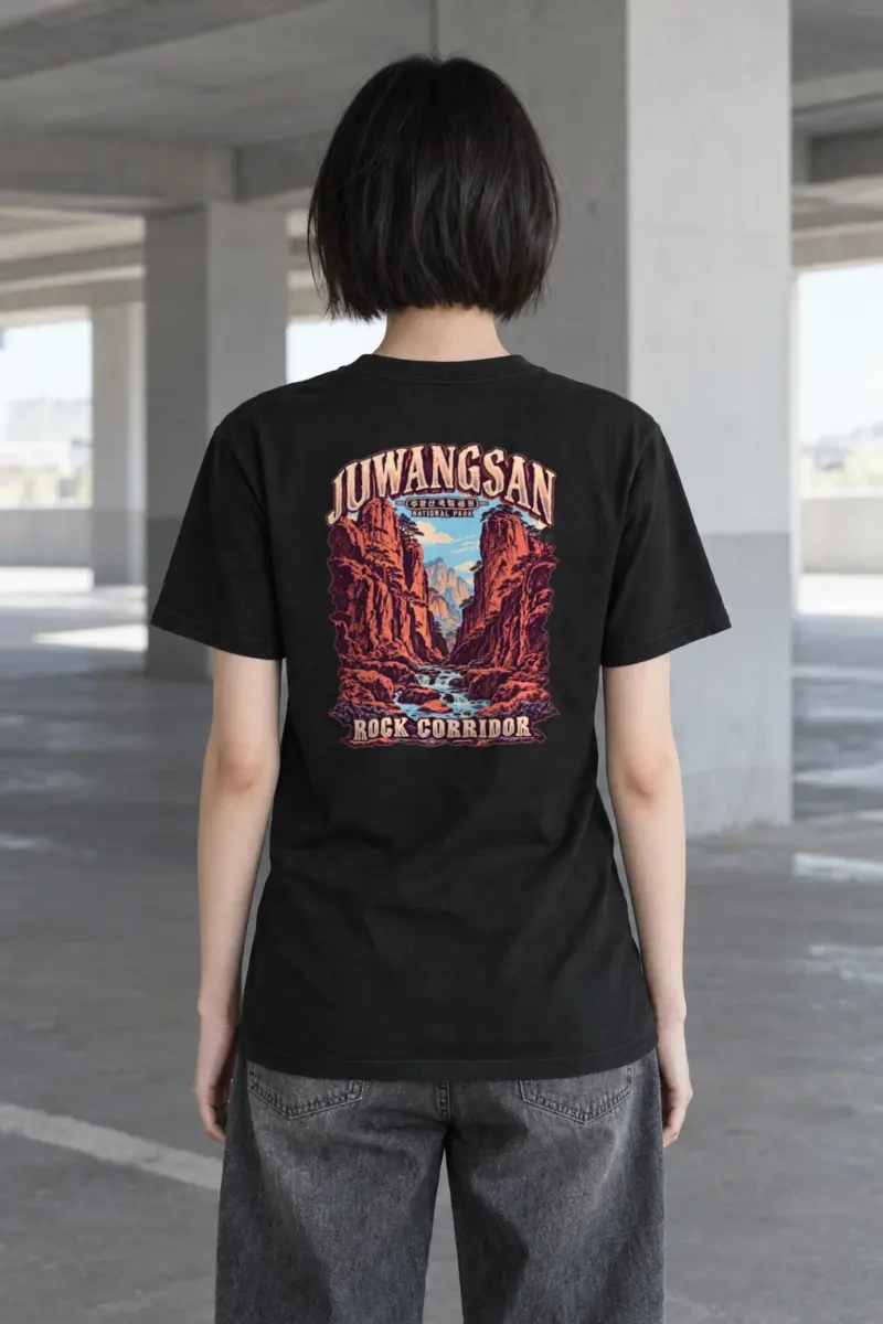 "Juwangsan Rock Corridor" Heavyweight Unisex Crewneck T-shirt