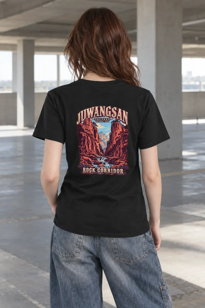 "Juwangsan Rock Corridor" Heavyweight Unisex Crewneck T-shirt