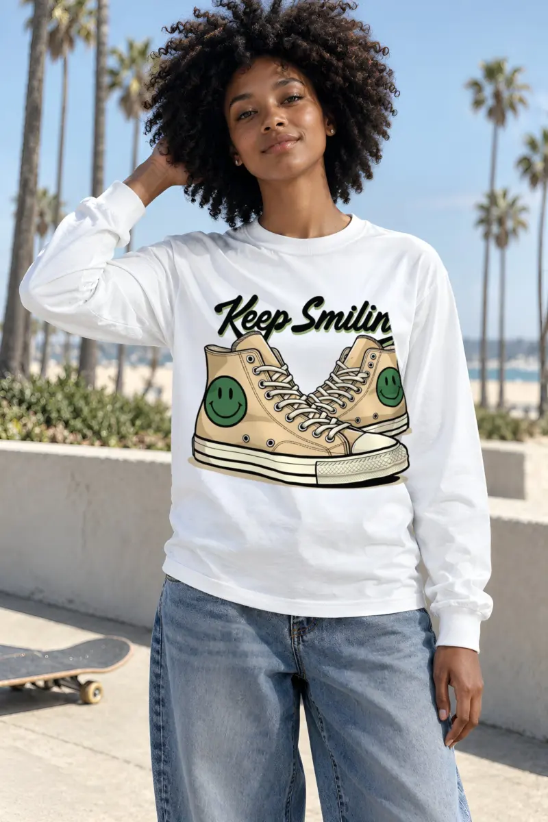 "Keep Smiling" Unisex Longsleeve T-shirt