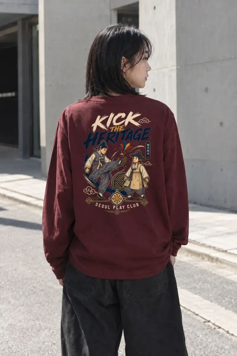 "Kick The Heritage" Unisex Longsleeve T-shirt | Gildan 2400