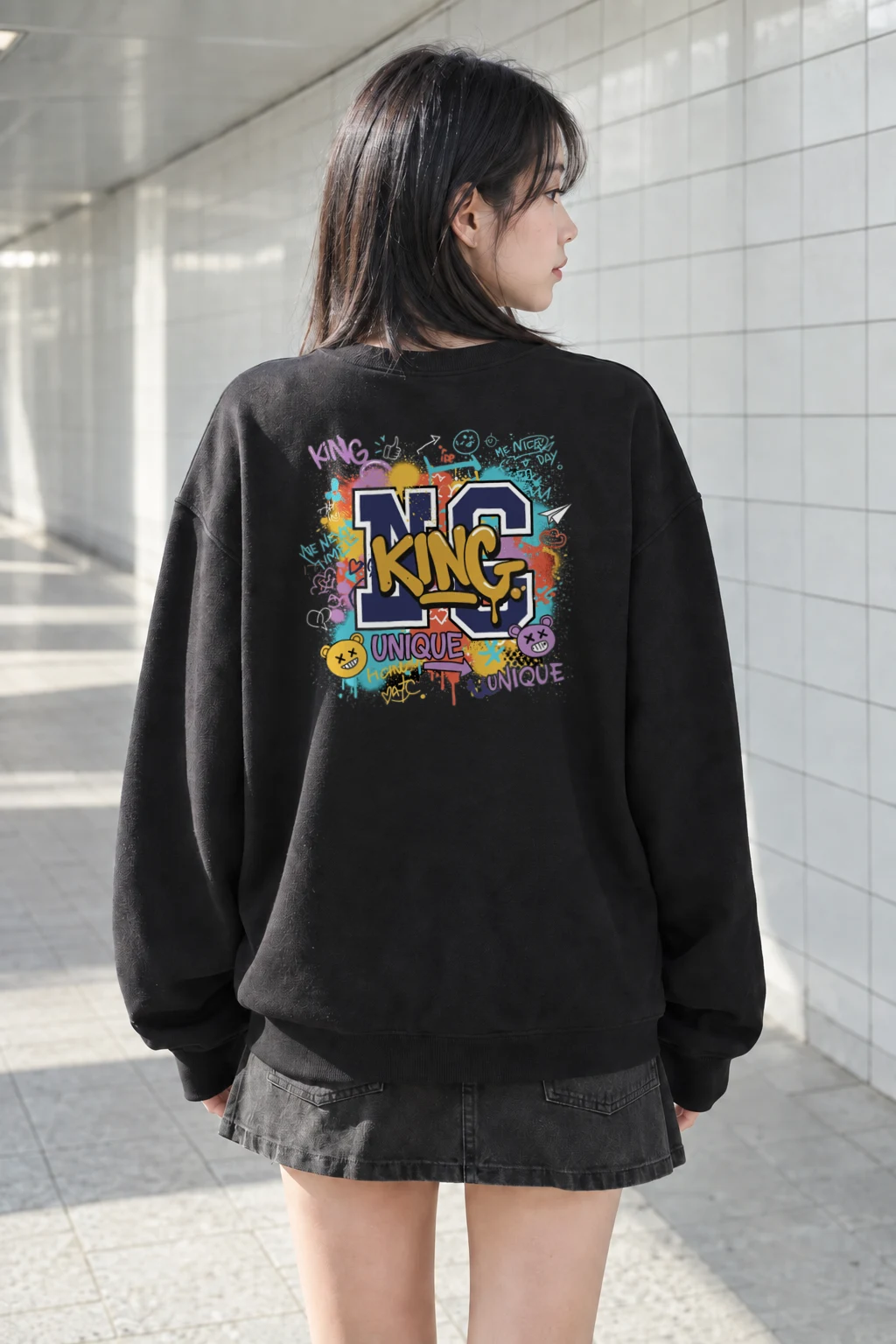 "King Graffiti Collage" Heavy Blend Unisex Crewneck Sweatshirt | Gildan 18000