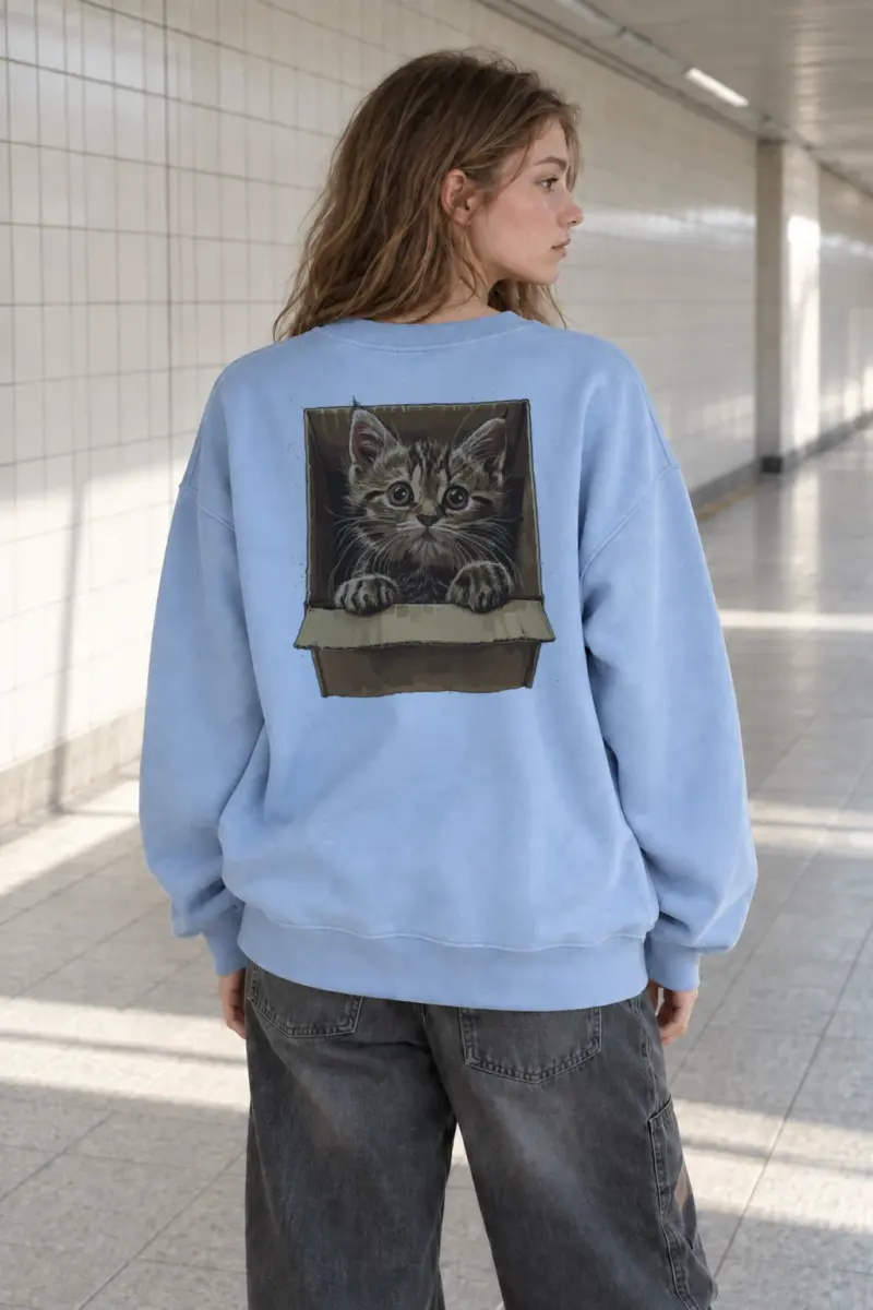 “Kitten In A Box” Heavy Blend Unisex Crewneck Sweatshirt | Gildan 18000