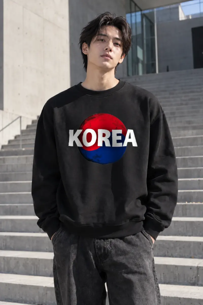 “Korea Globe” Heavy Blend Unisex Crewneck Sweatshirt | Gildan 18000