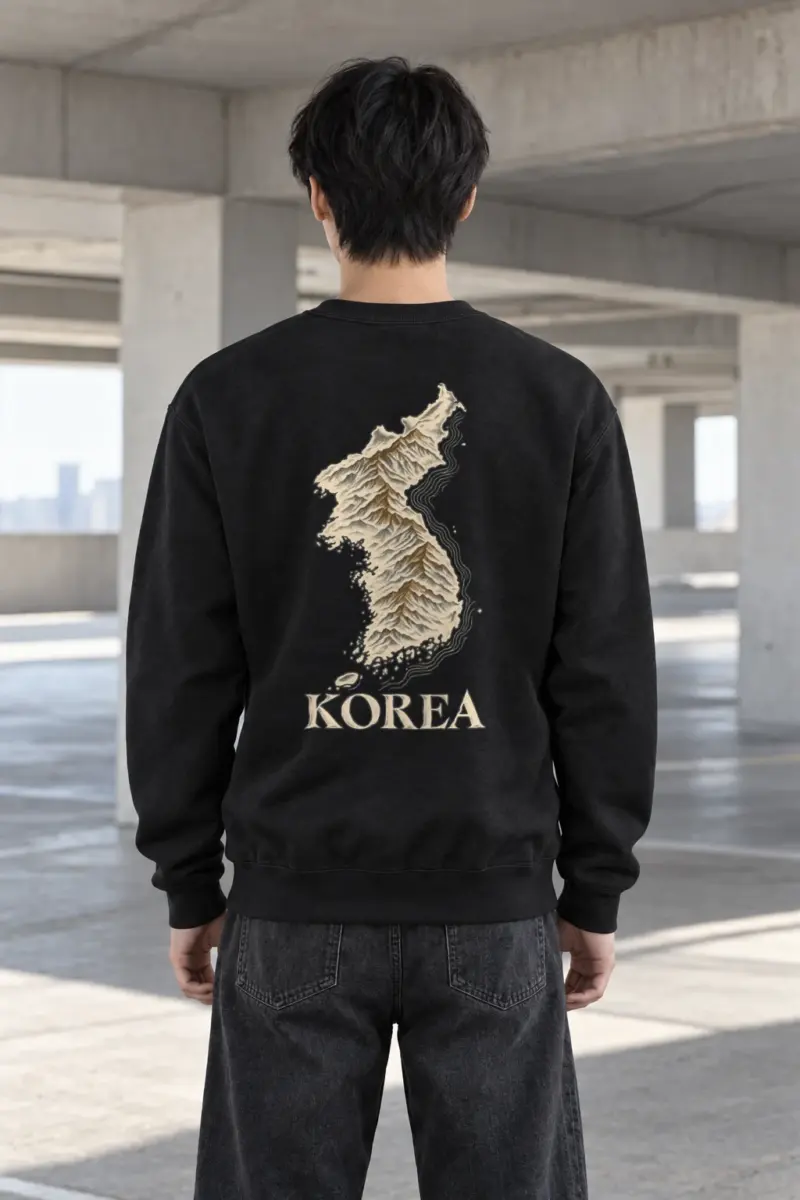 "Korea Mountain To Coast" Heavy Blend Unisex Crewneck Sweatshirt | Gildan 18000