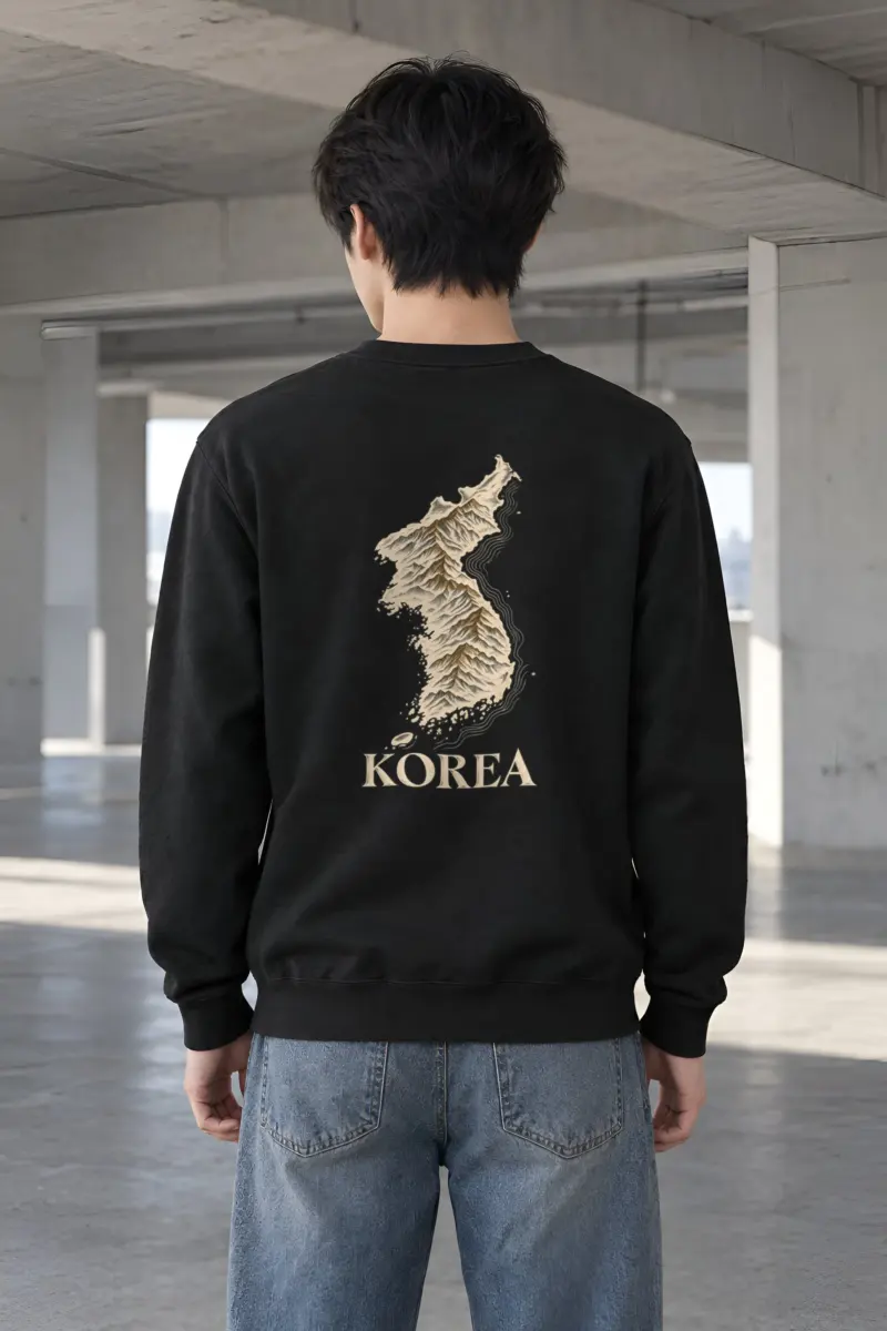 "Korea Mountain To Coast" Heavy Blend Unisex Crewneck Sweatshirt