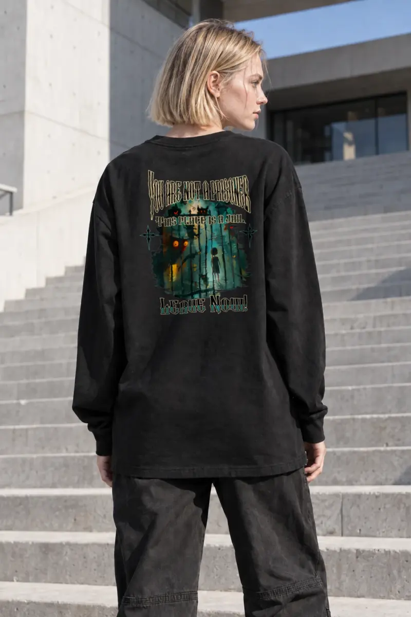 "Leave Now" Unisex Longsleeve T-shirt | Gildan 2400