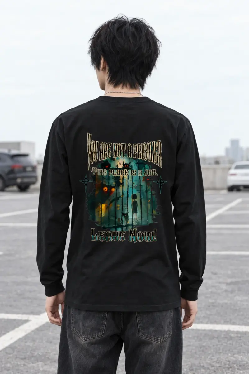 "Leave Now" Unisex Longsleeve T-shirt