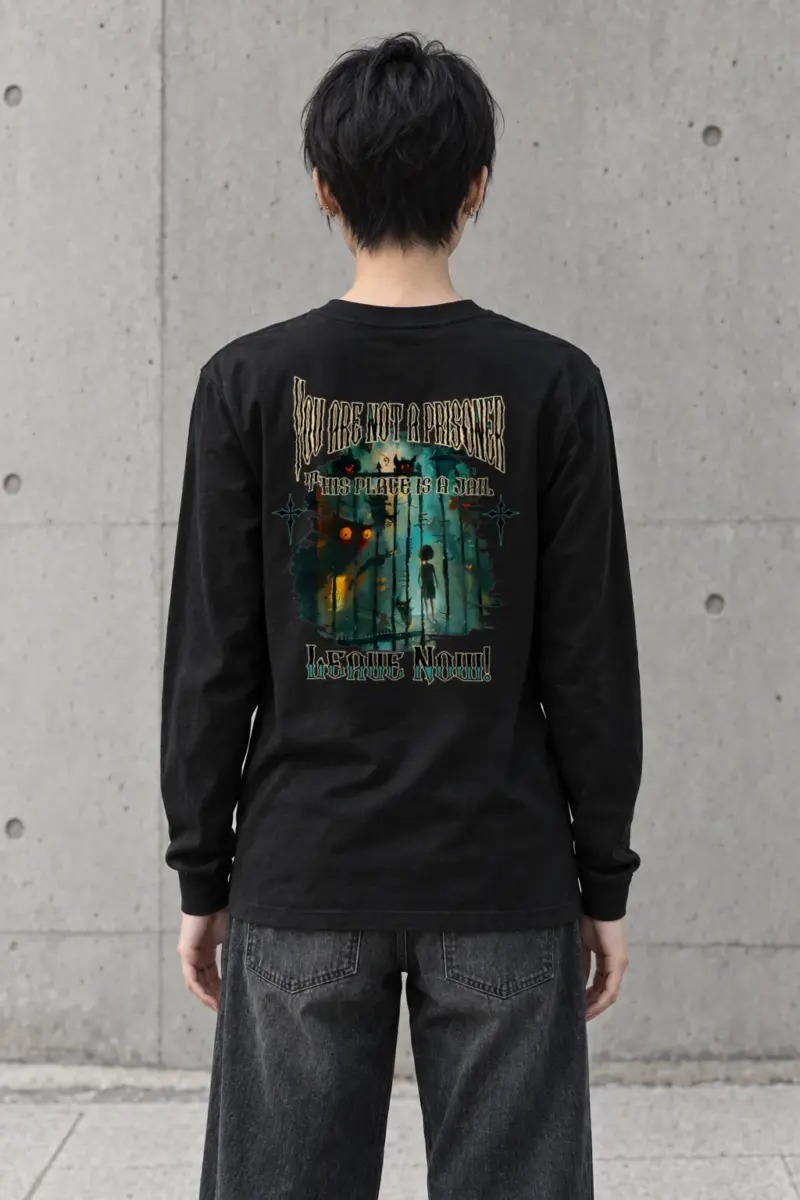 "Leave Now" Unisex Longsleeve T-shirt