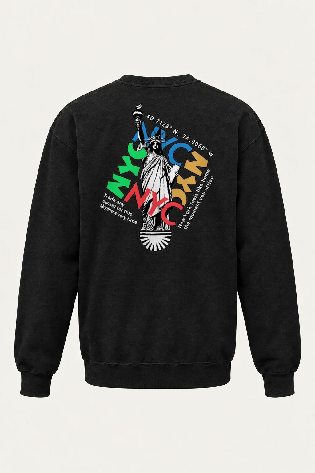 "Liberty Skyline" Heavy Blend Unisex Crewneck Sweatshirt | Gildan 18000