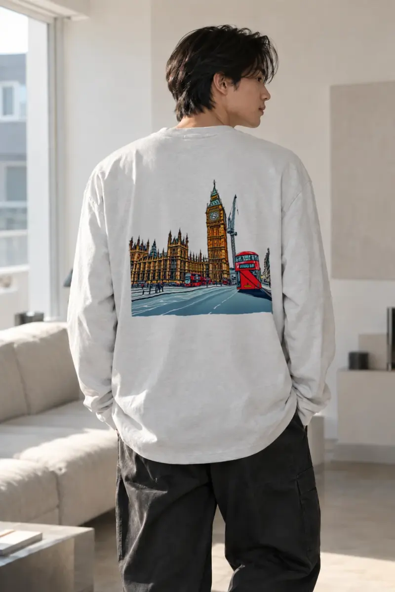 "London Transit Sketch" Unisex Longsleeve T-shirt | Gildan 2400