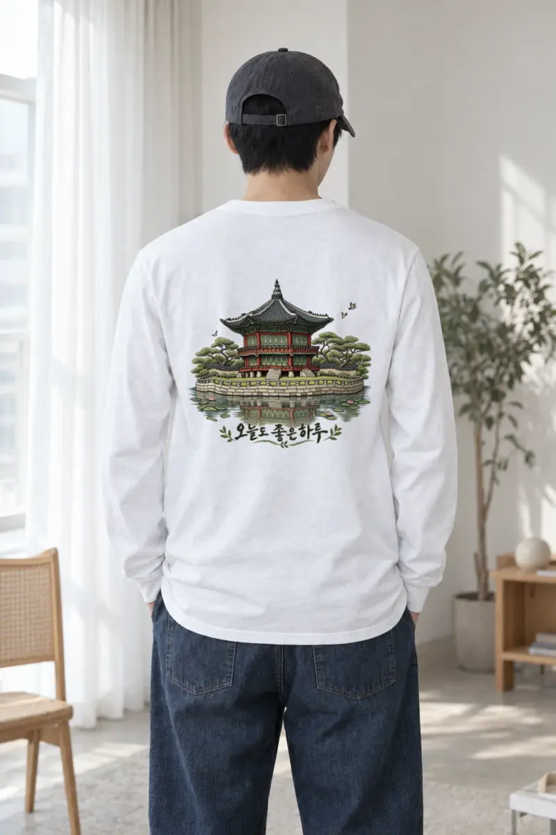 "Lotus Pavilion" Unisex Longsleeve T-shirt | Gildan 2400