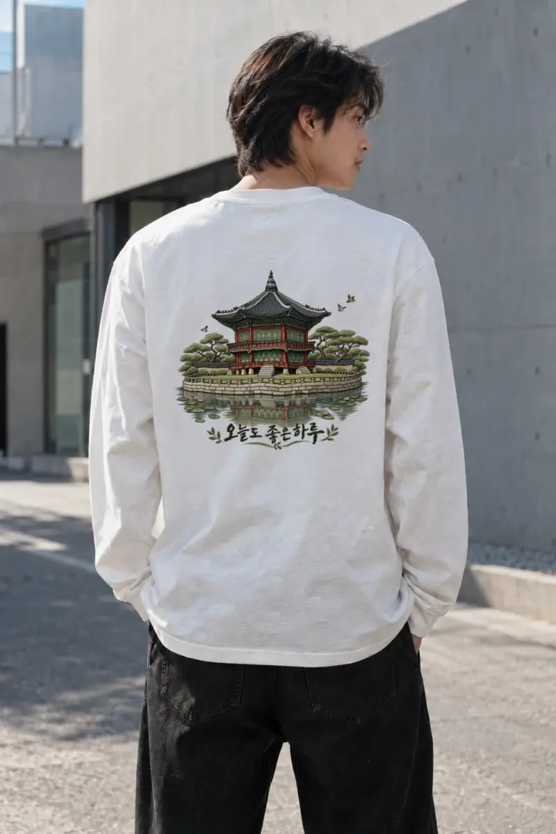 "Lotus Pavilion" Unisex Longsleeve T-shirt | Gildan 2400
