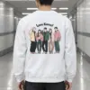 "Love Korea Crew" Heavy Blend Unisex Crewneck Sweatshirt