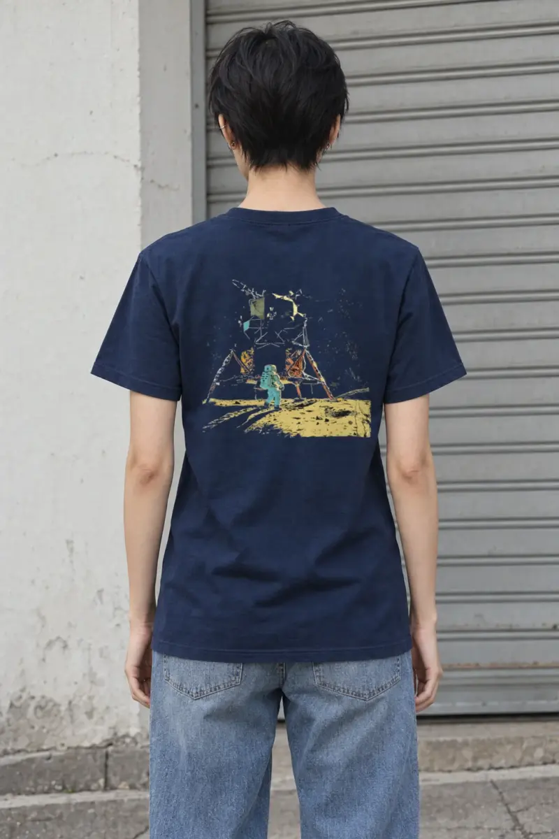 "Lunar Wreck Explorer" Heavyweight Unisex Crewneck T-shirt