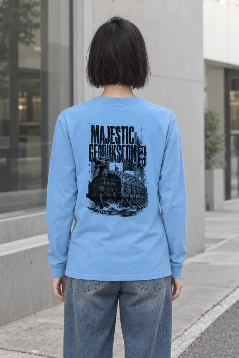 "Majestic Geobukseon · Admiral Yi Sun-sin 이순신" Unisex Longsleeve T-shirt