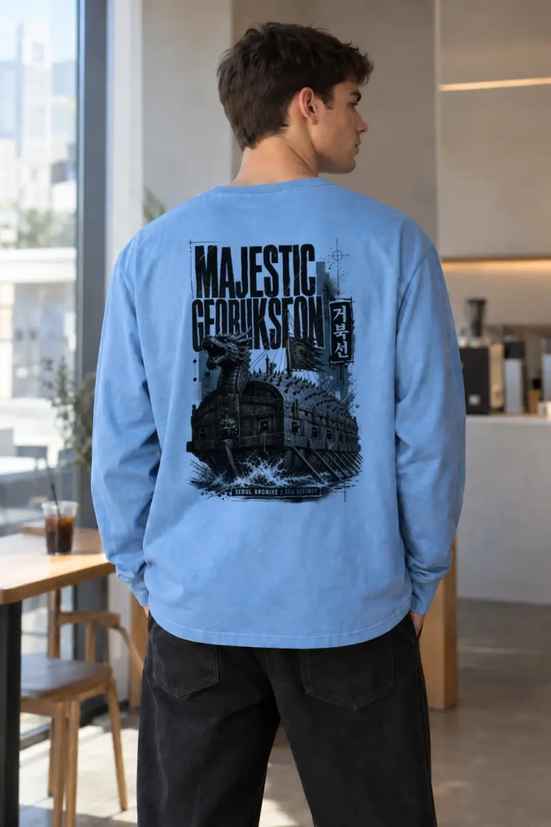 "Majestic Geobukseon" Unisex Longsleeve T-shirt | Gildan 2400