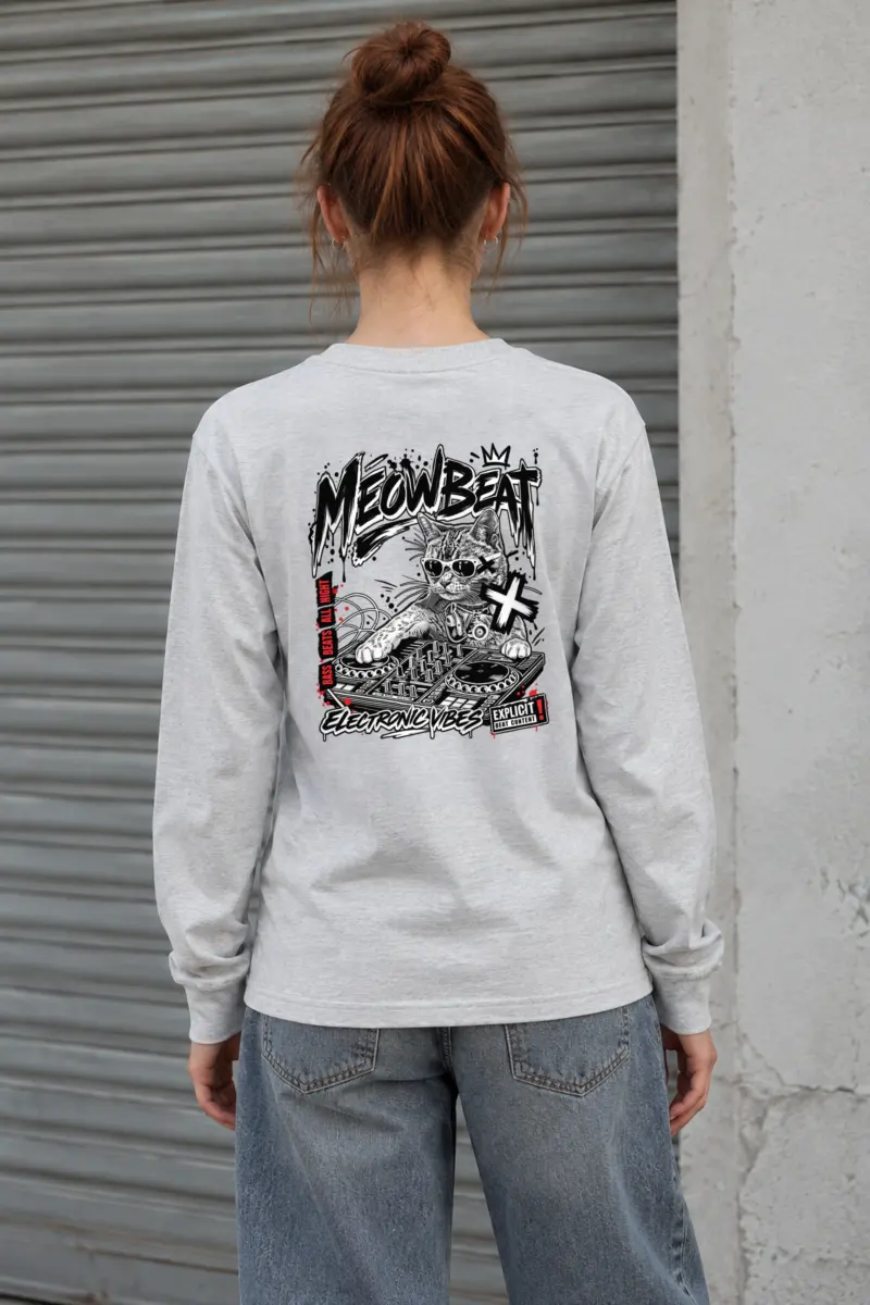 "Meowbeat Bass Beats" Unisex Longsleeve T-shirt