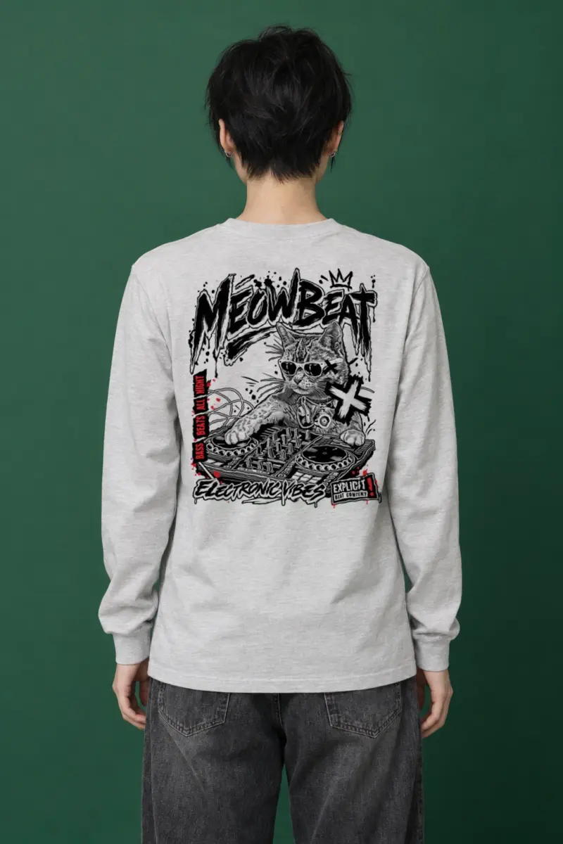 "Meowbeat Bass Beats" Unisex Longsleeve T-shirt | Gildan 2400