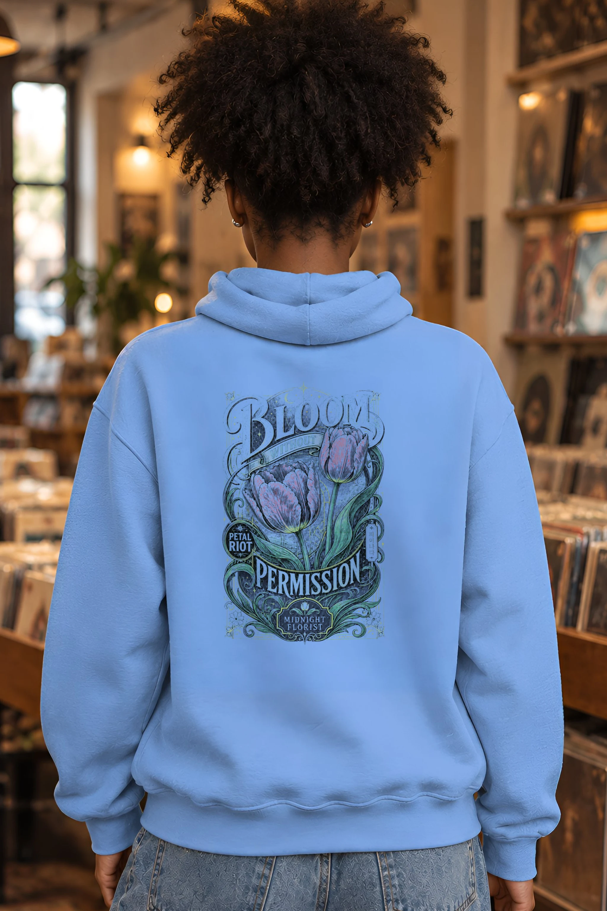 "Midnight Florist" 1 Pullover Hoodie