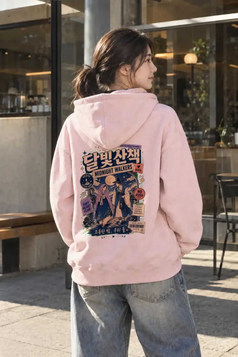 "Moonlit Seoul Walk" Heavy Blend Unisex Pullover Hoodie | Gildan 18500