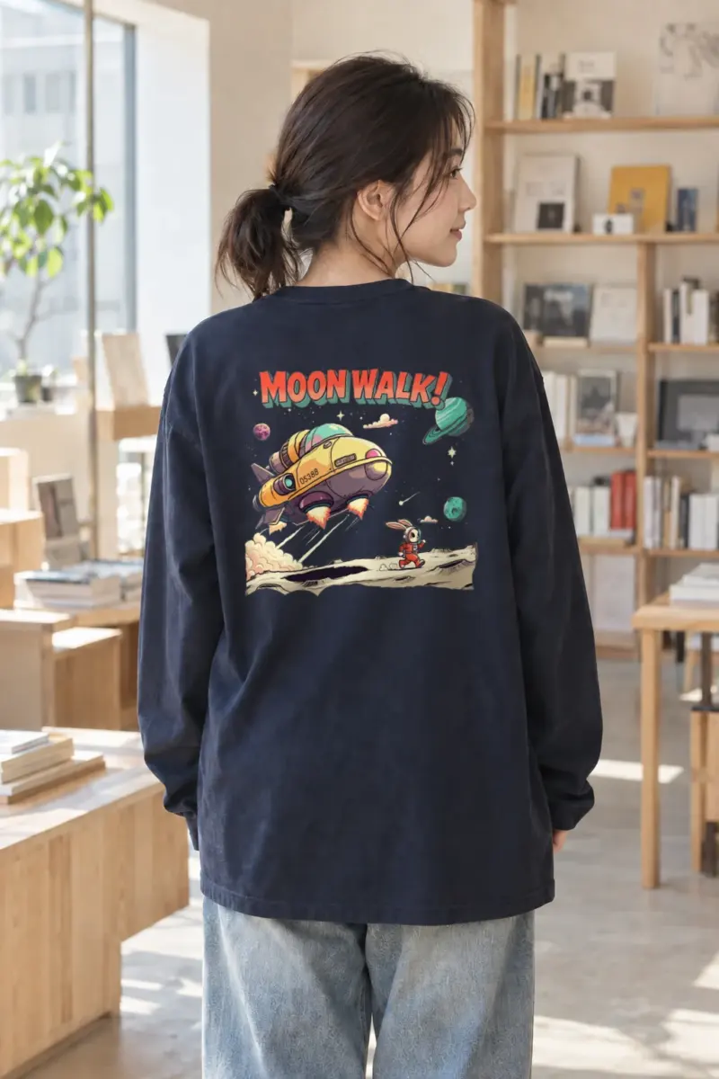 “Moonwalk 105388” Unisex Longsleeve T-shirt | Gildan 2400