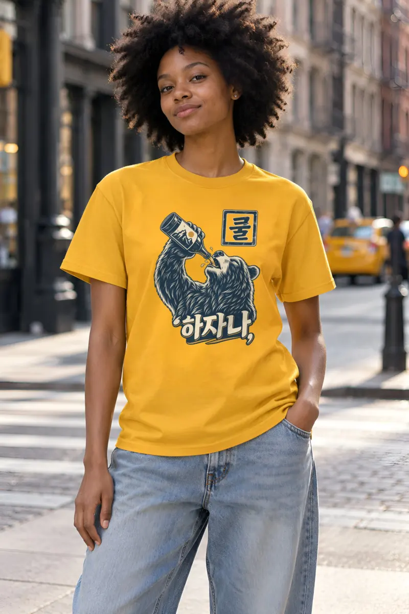 "Mountain Label Bear" Heavyweight Unisex Crewneck T-shirt