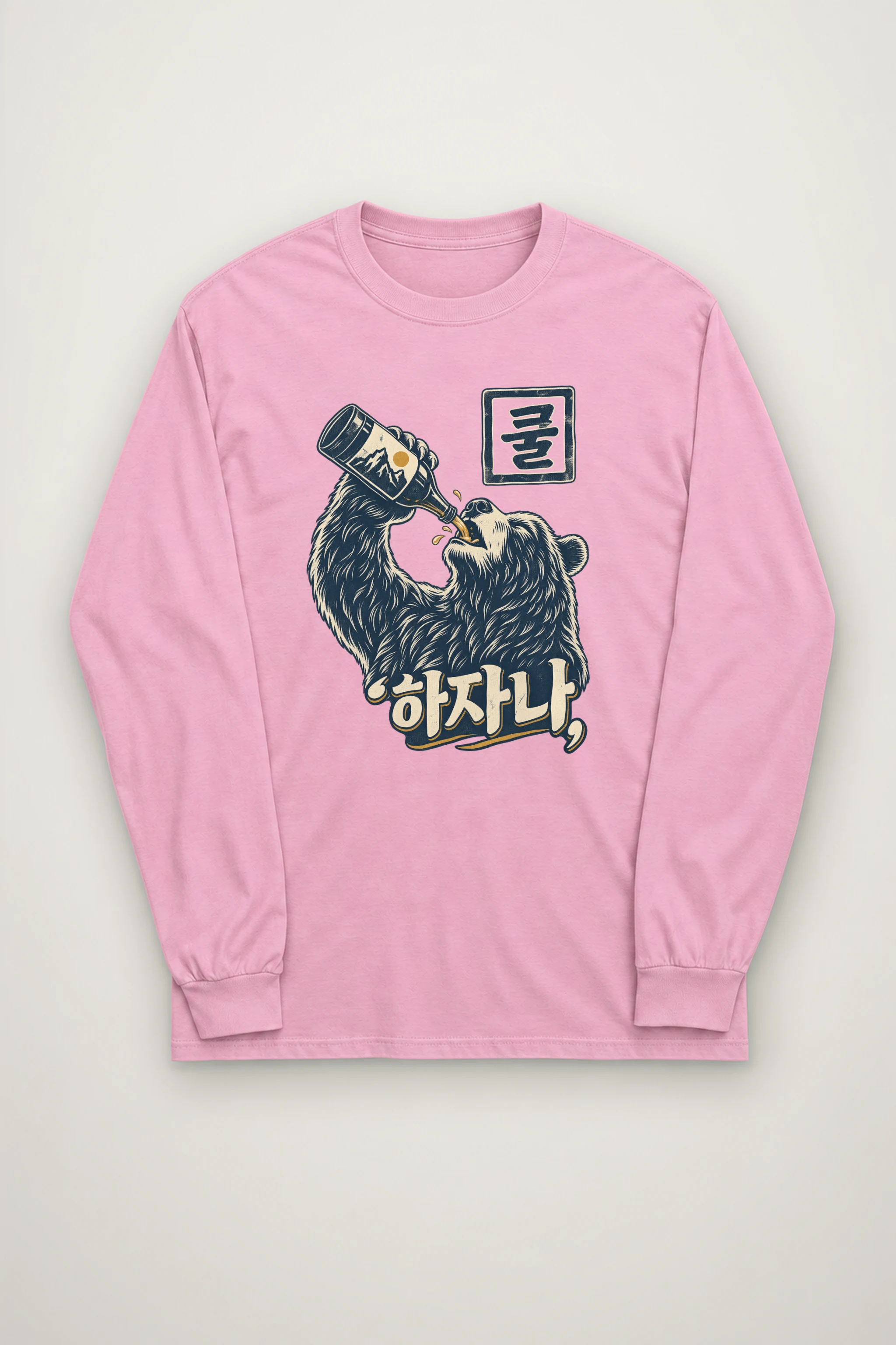 "Mountain Label Bear" Unisex Longsleeve T-shirt