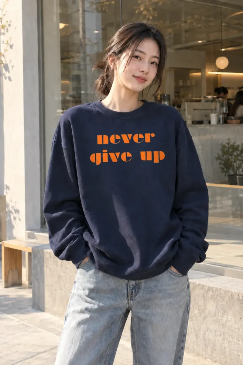 "Never Give Up" Heavy Blend Unisex Crewneck Sweatshirt | Gildan 18000