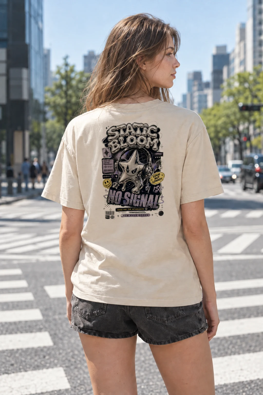 "No Signal Star" Heavyweight Unisex Crewneck T-shirt | Gildan 5000