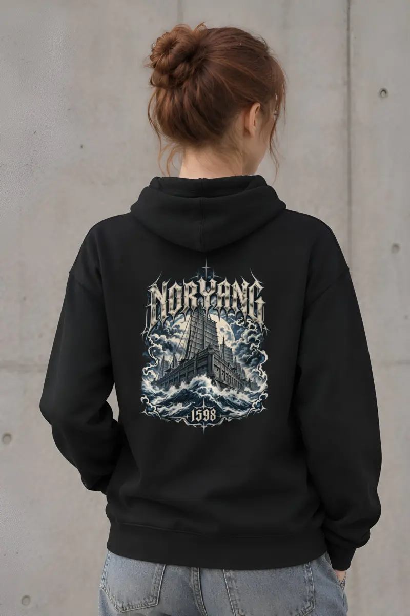 "Noryang 1598 · Admiral Yi Sun-sin 이순신" Heavy Blend Unisex Pullover Hoodie