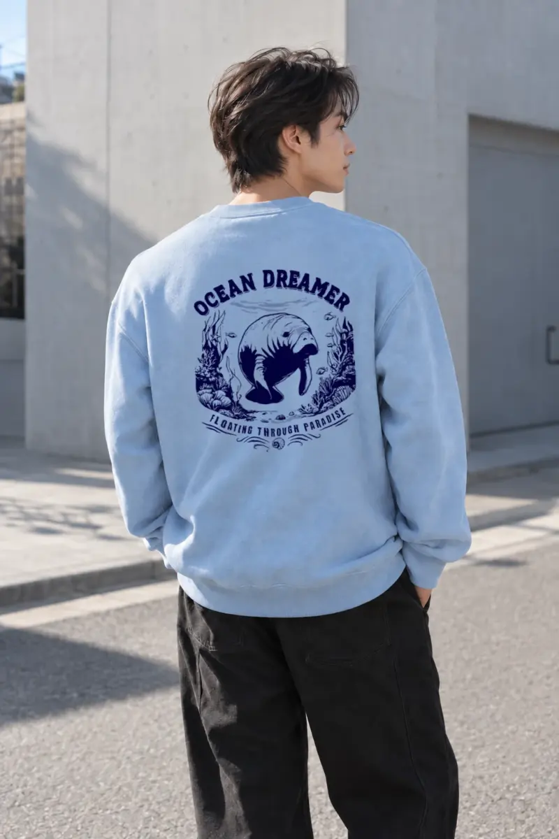 "Ocean Dreamer" Heavy Blend Unisex Crewneck Sweatshirt | Gildan 18000