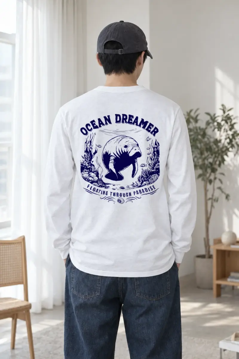 "Ocean Dreamer" Unisex Longsleeve T-shirt | Gildan 2400