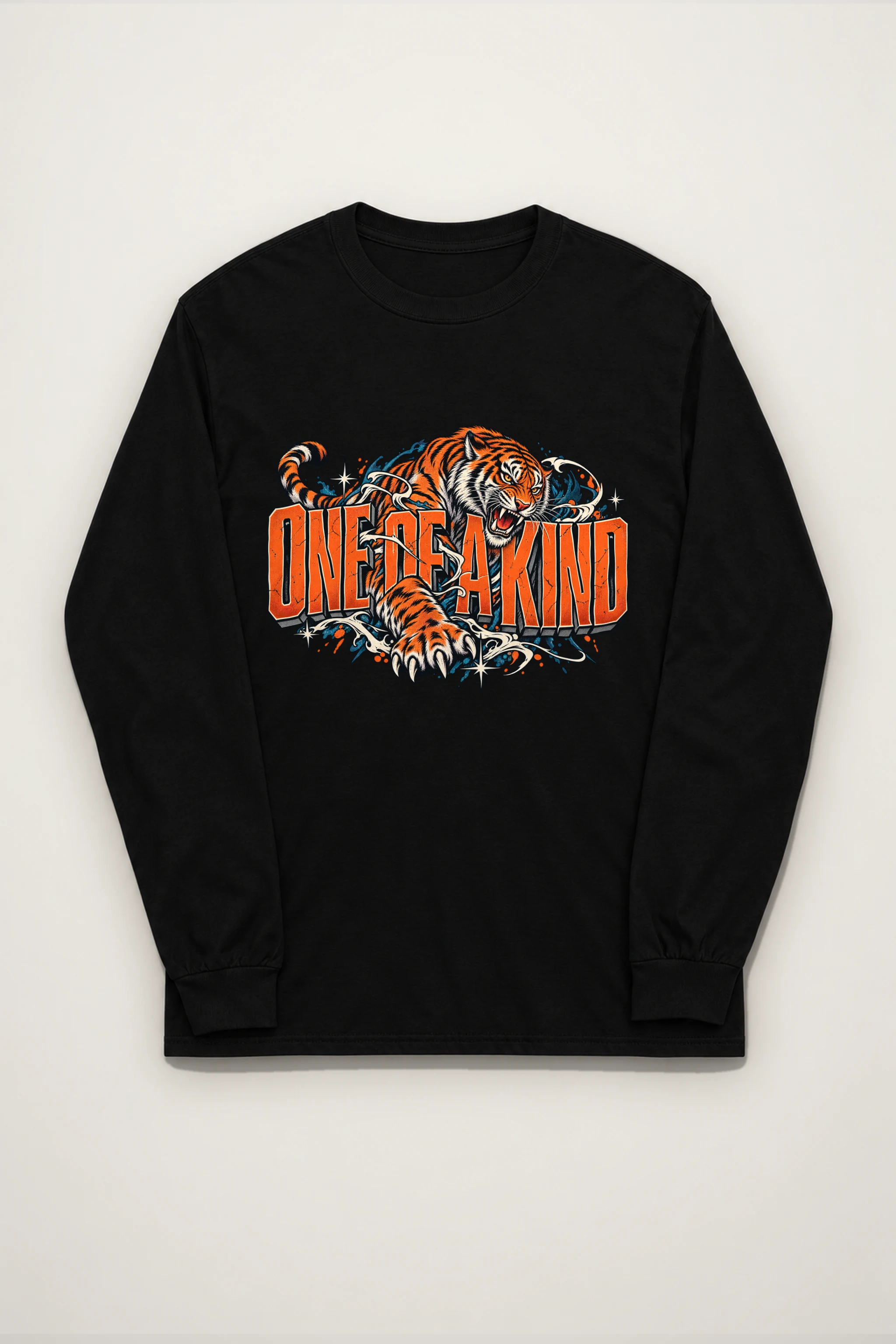 "Lunging Tiger Letter Longsleeve" Unisex Longsleeve T-shirt
