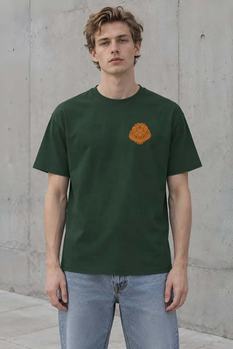 "Ornamental Roaring Lion" Heavyweight Unisex Crewneck T-shirt