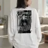 "Ornate Courtyard Muse" Unisex Longsleeve T-shirt | Gildan 2400