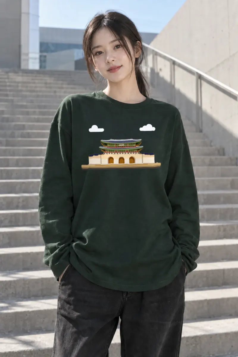 "Palace Gate" Unisex Longsleeve T-shirt | Gildan 2400