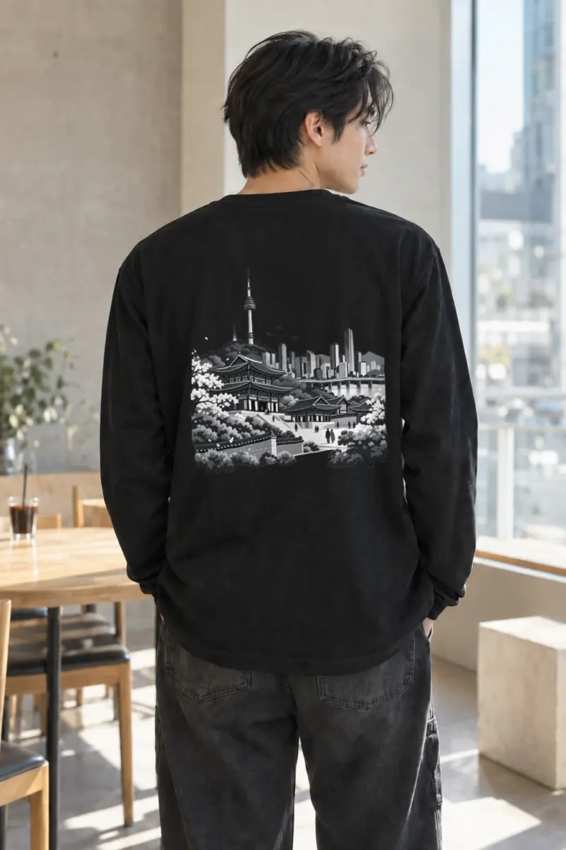 "Palace Skyline" Unisex Longsleeve T-shirt | Gildan 2400