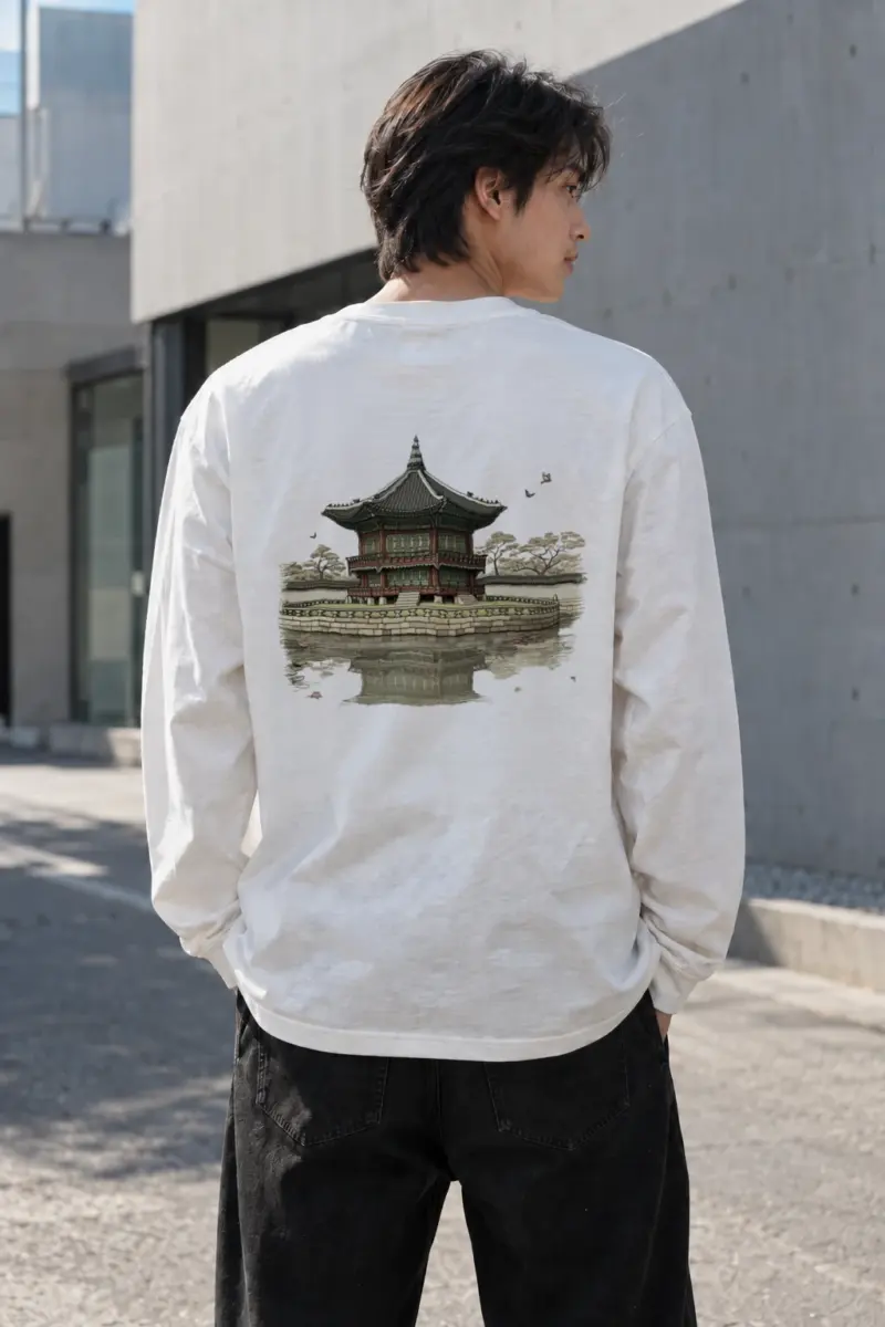 “Pavilion Reflection” Unisex Longsleeve T-shirt | Gildan 2400