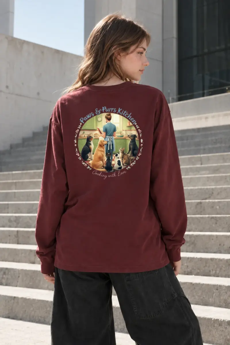 “Paws & Purrs Kitchen” Unisex Longsleeve T-shirt | Gildan 2400