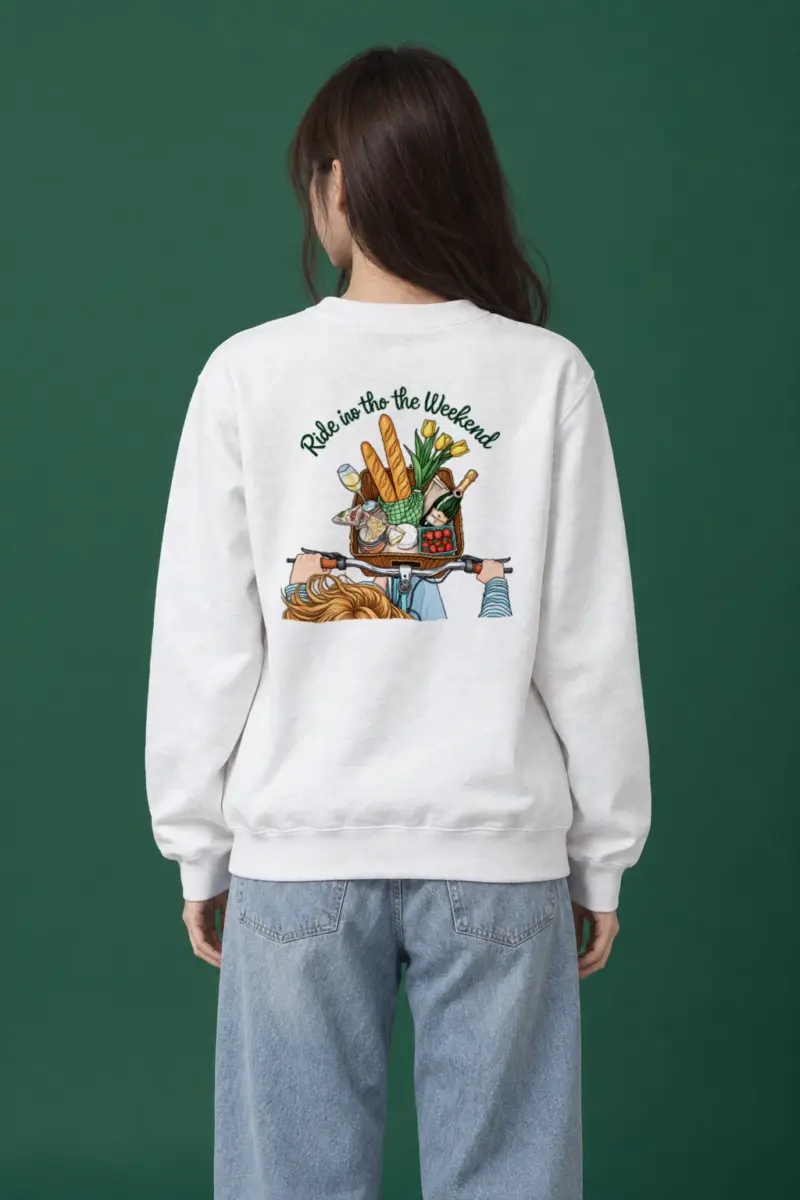 "Picnic Bicycle Basket" Heavy Blend Unisex Crewneck Sweatshirt | Gildan 18000
