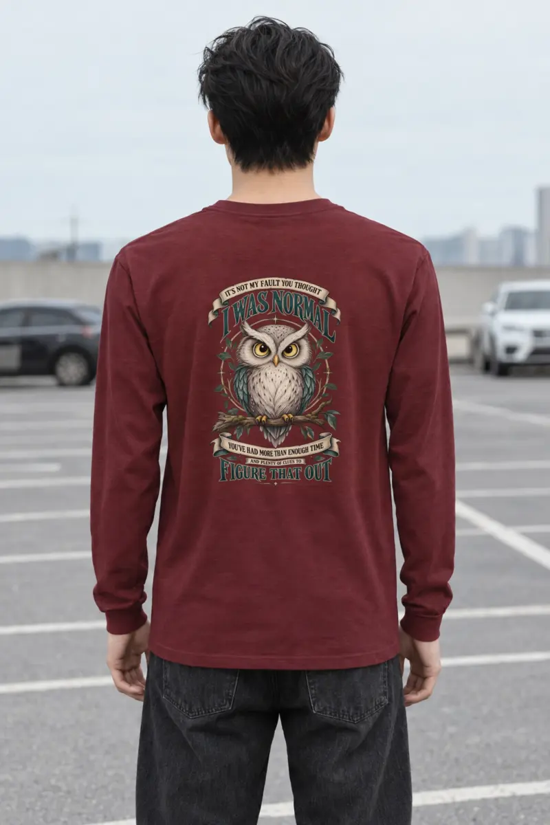 "Plenty Of Clues" Unisex Longsleeve T-shirt