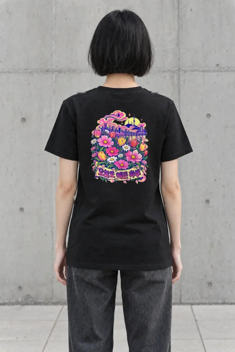 "Pretty Day Seoul" Heavyweight Unisex Crewneck T-shirt