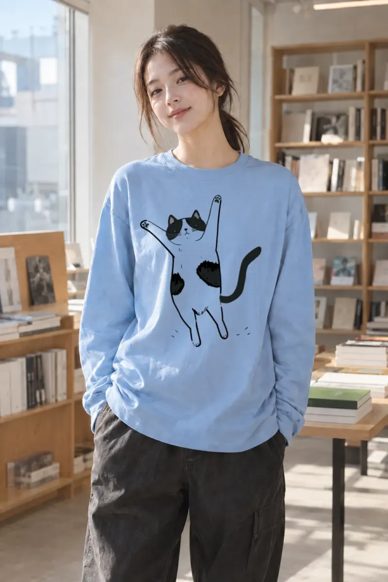 "Raised Paws Cat" Unisex Longsleeve T-shirt | Gildan 2400