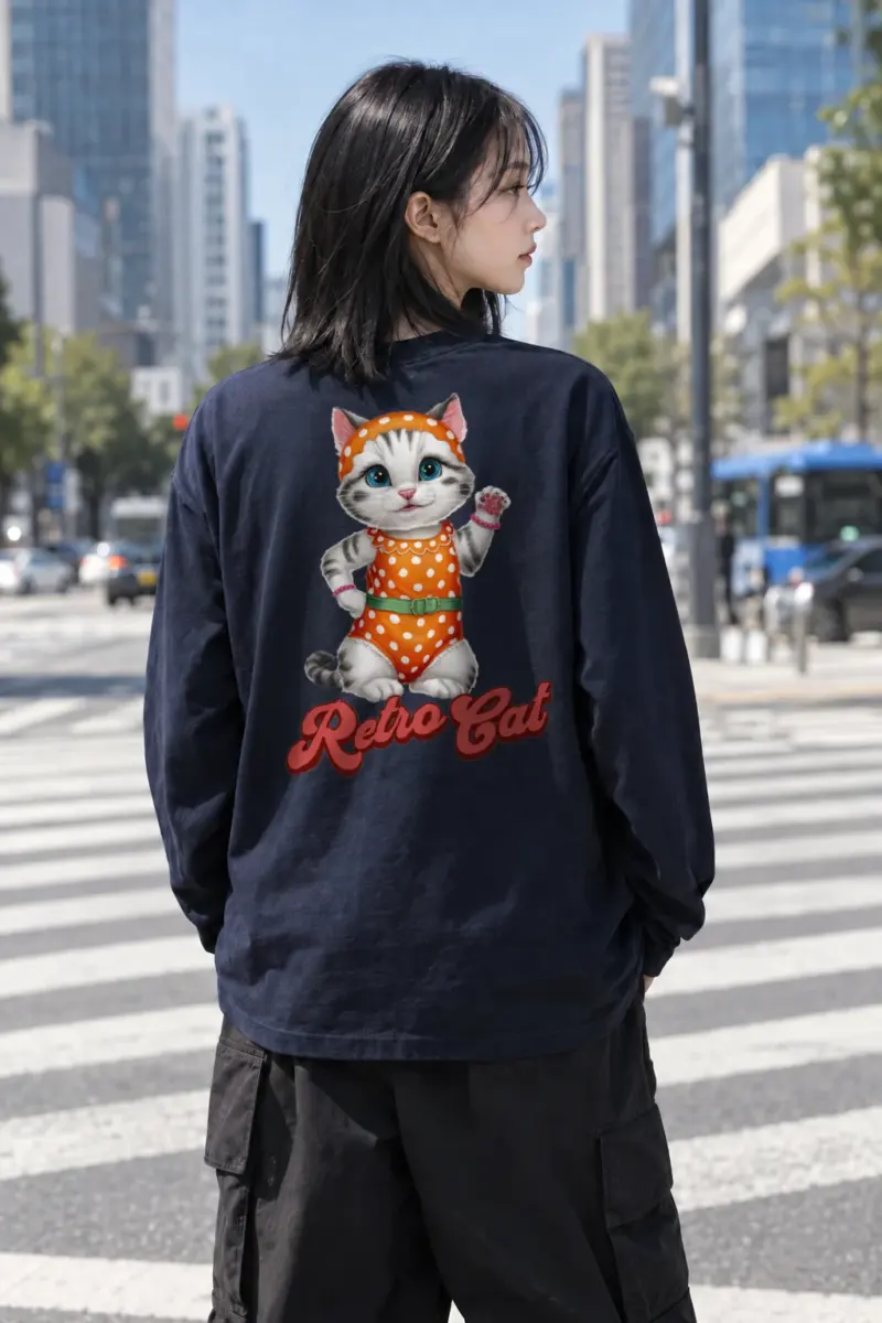 “Retro Cat” Unisex Longsleeve T-shirt | Gildan 2400